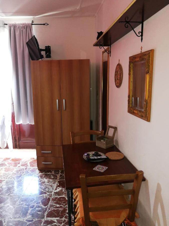 Casa Vacanze Il Girasole Caltagirone Eksteriør bilde